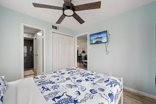6300 Seawall Blvd, Galveston, TX 77551 - Photo 16