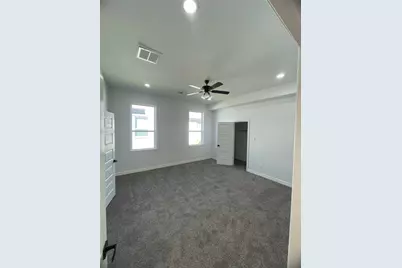 322 Little Spring Court, Anahuac, TX 77514 - Photo 4