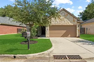 12942 Shady Grove Ln, Montgomery, TX 77356 - Photo 2