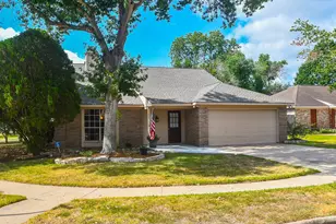 21707 Park Valley Dr, Katy, TX 77450 - Photo 4