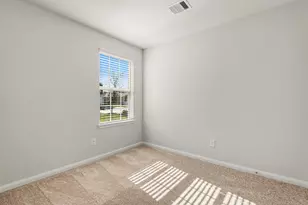 8319 Sunberry Shadow Dr, Houston, TX 77016 - Photo 6
