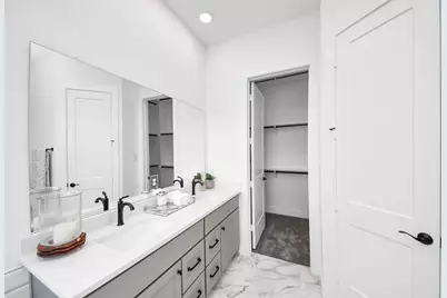 9438 Chateau Hill Drive, Manvel, TX 77578 - Photo 20