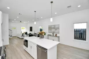 3330 Francis St, Houston, TX 77004 - Photo 12