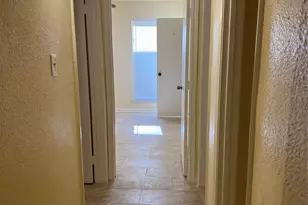 9000 Bissonnet St, Houston, TX 77074 - Photo 14