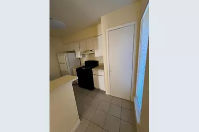 9000 Bissonnet Street #705, Houston, TX 77074 - Photo 12