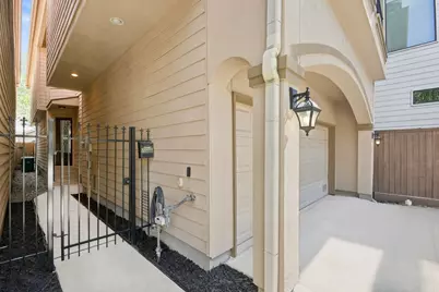 5642 Petty Street #A, Houston, TX 77007 - Photo 6