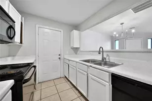 3012 La Estancia Ln, Houston, TX 77093 - Photo 16
