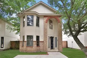 3012 La Estancia Ln, Houston, TX 77093 - Photo 2
