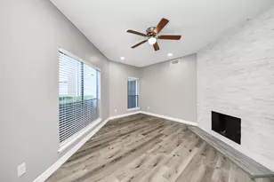 3722 Woodchase Dr, Houston, TX 77042 - Photo 2