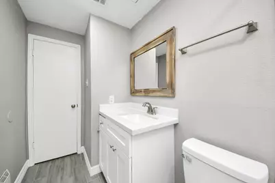 3722 Woodchase Drive, Houston, TX 77042 - Photo 18