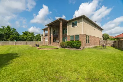 6 Winter Thicket Place, Tomball, TX 77375 - Photo 2