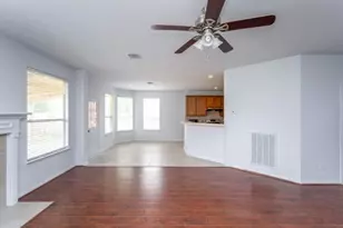 2322 Cool Springs Ln, Sugar Land, TX 77498 - Photo 24