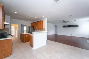 2322 Cool Springs Ln, Sugar Land, TX 77498 - Photo 16