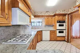 12002 Cedarcliff Ct, Houston, TX 77070 - Photo 6