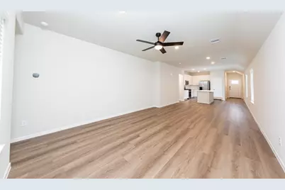 2130 Creole Creek Lane, Houston, TX 77090 - Photo 8