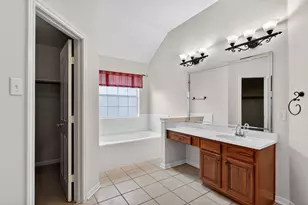2223 Meadows Blvd, League City, TX 77573 - Photo 22