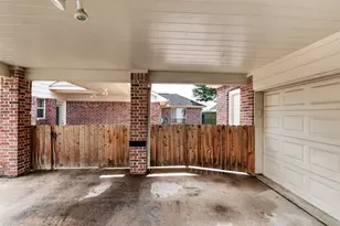 2223 Meadows Blvd, League City, TX 77573 - Photo 40