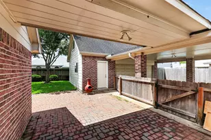 2223 Meadows Blvd, League City, TX 77573 - Photo 38