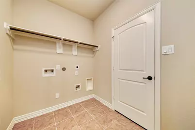 18 Blue Wildflower Place, The Woodlands, TX 77354 - Photo 32
