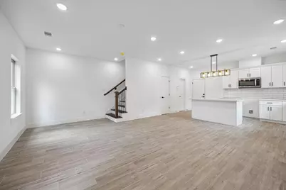 2015 Brackenridge Street #C, Houston, TX 77026 - Photo 2