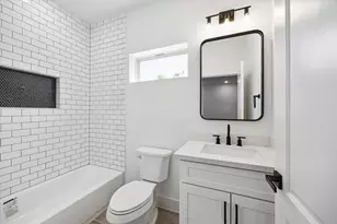 2015 Brackenridge St, Houston, TX 77026 - Photo 4