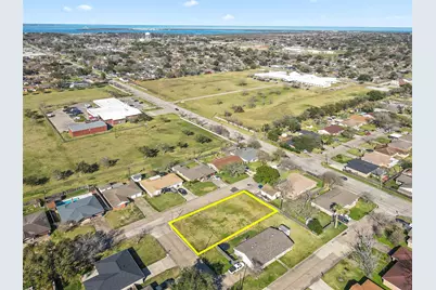 2514 Sunnycrest Drive, Texas City, TX 77590 - Photo 6