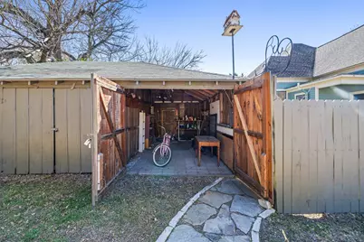 348 N Franklin Street, La Grange, TX 78945 - Photo 28