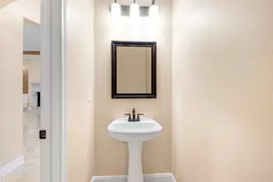 225 Kalmer St St, Pasadena, TX 77502 - Photo 22
