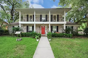 8923 Haverstock Dr, Houston, TX 77031 - Photo 2