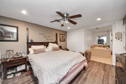8923 Haverstock Drive, Houston, TX 77031 - Photo 18