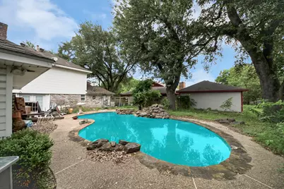 8923 Haverstock Drive, Houston, TX 77031 - Photo 32