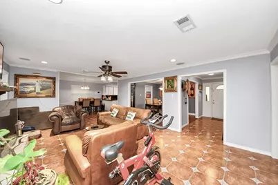 8923 Haverstock Drive, Houston, TX 77031 - Photo 12