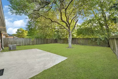 3019 Overland Trail, Dickinson, TX 77539 - Photo 6