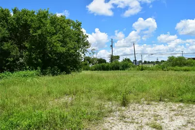 5350 N Highway 35, Pearland, TX 77511 - Photo 4