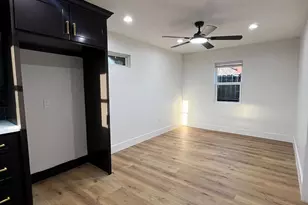 6303 Belarbor St, Houston, TX 77087 - Photo 40