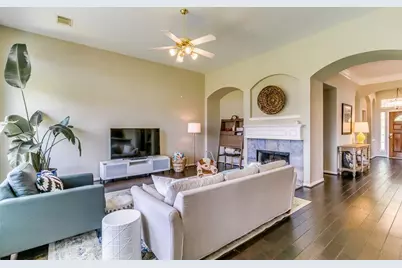14015 Blue Vista Drive, Sugar Land, TX 77498 - Photo 8