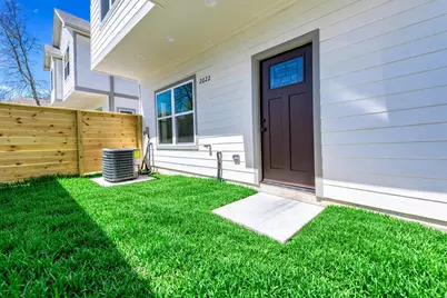 2022 Hampton Street #A B, Houston, TX 77088 - Photo 28