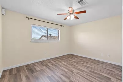 218 Barracuda Street, Bayou Vista, TX 77563 - Photo 16