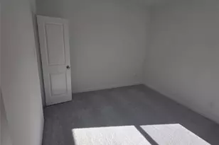 6814 Yellow Jessamine Ln, Katy, TX 77493 - Photo 6