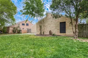 15910 Tumbling Rapids Dr, Houston, TX 77084 - Photo 4