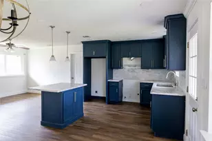 7437 Navasota St, Houston, TX 77016 - Photo 2