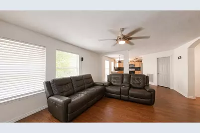 2142 Scenic Hollow Court, Katy, TX 77450 - Photo 4