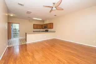 2212 Naomi St, Houston, TX 77054 - Photo 6