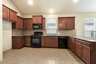 8706 Sunrise Canter Dr, Tomball, TX 77375 - Photo 10
