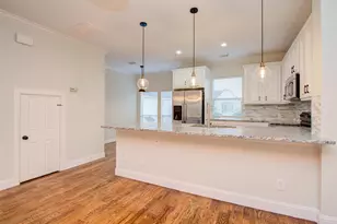 1733 Tuam St, Houston, TX 77004 - Photo 18