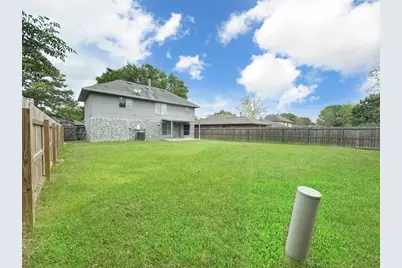 7843 Yellow Pine Drive, Houston, TX 77040 - Photo 32