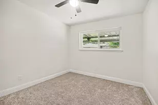 1202 Denise St, Deer Park, TX 77536 - Photo 12