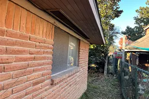 5551 Winding Creek Way, Houston, TX 77017 - Photo 10