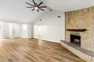 3315 Beaver Glen Dr, Houston, TX 77339 - Photo 10