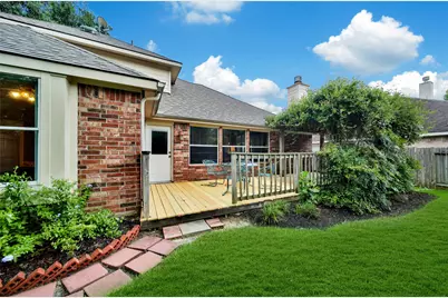 159 S Queenscliff Circle, The Woodlands, TX 77382 - Photo 30